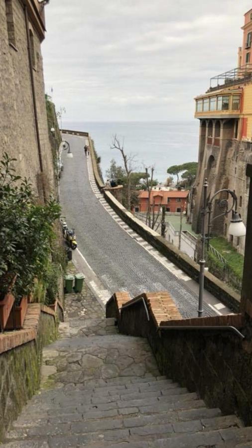 דירות Rosy Monolocale Nel Centro Storico Di Torre Annunziata Di Fronte Scavi Oplonti מראה חיצוני תמונה